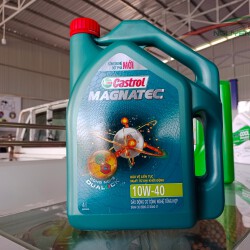 Dầu nhớt Castrol Magnatec 10w40